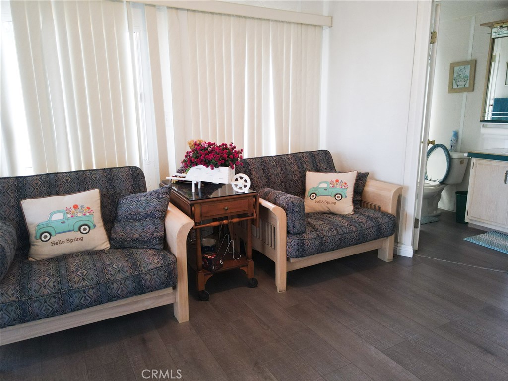 70200 Dillon Road 148 Property Photo 11