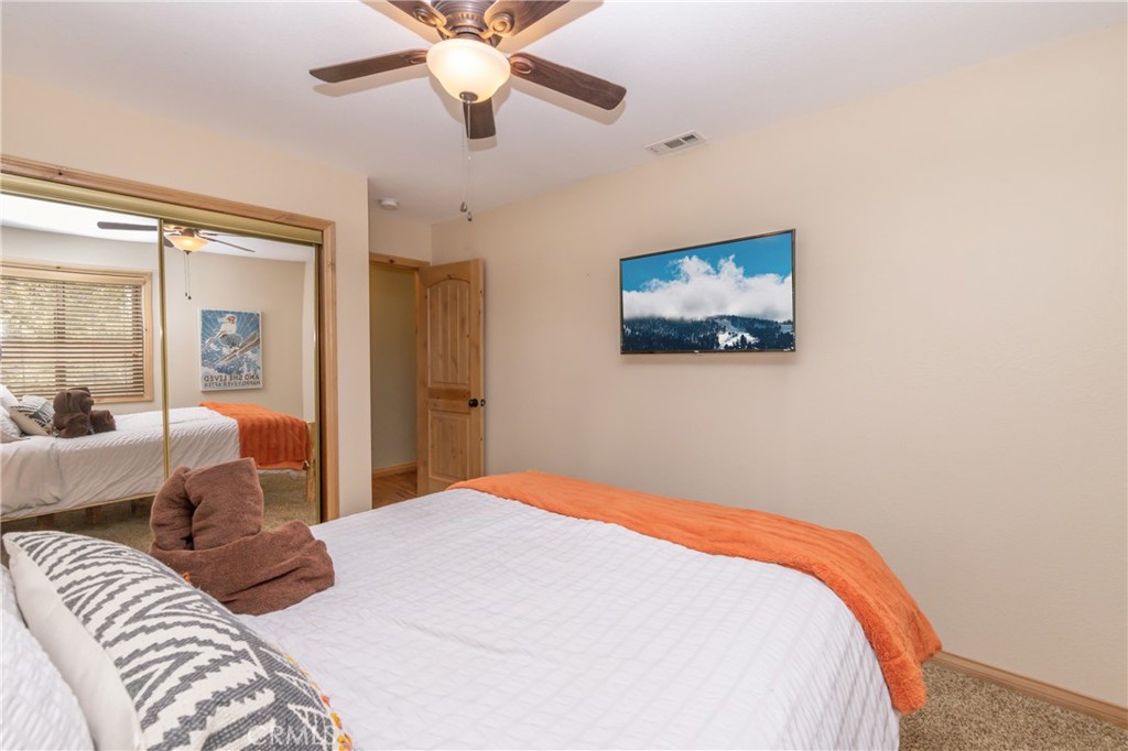 620 Villa Grove Avenue Property Photo 40