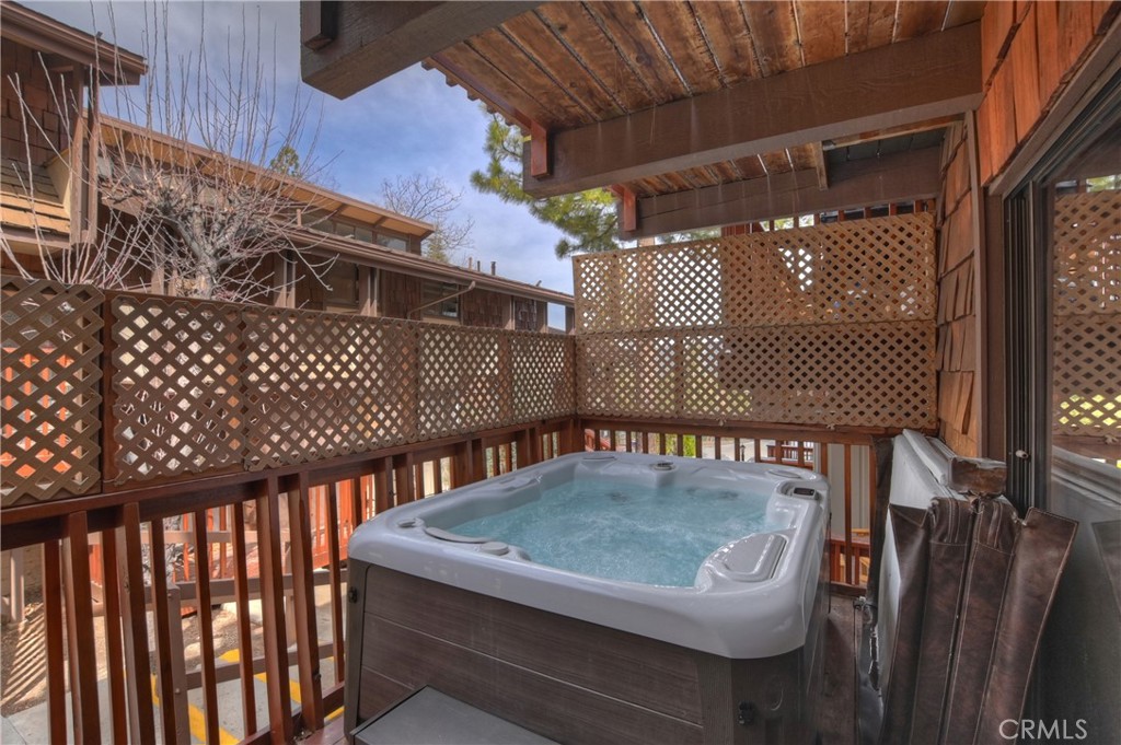 861 Thrush Drive 14 Property Photo 24