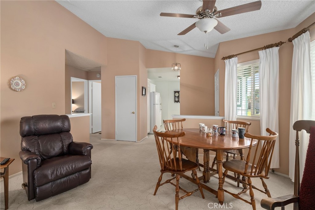 7138 Devon Avenue Property Photo 10
