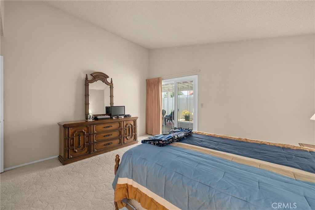 7138 Devon Avenue Property Photo 16