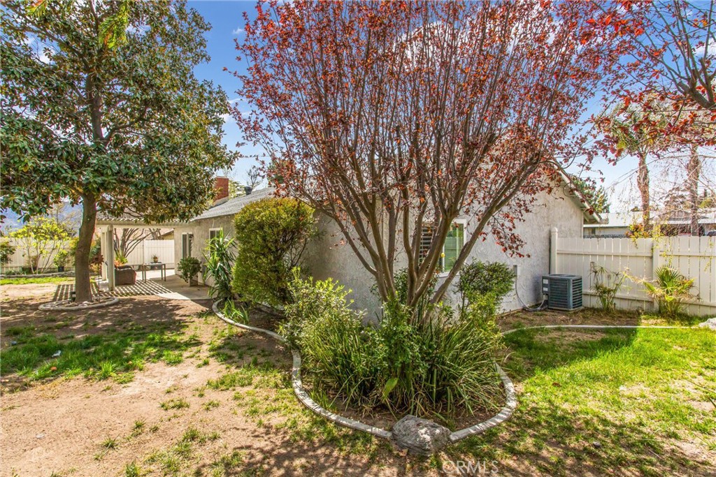 1446 N 8th Street Property Photo 25
