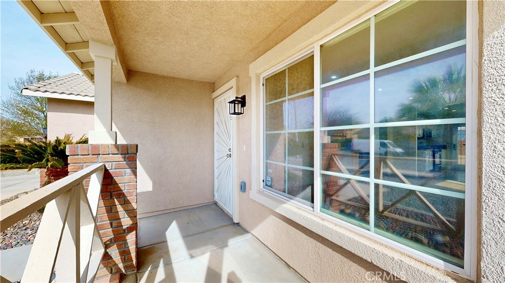 11850 Star Street Property Photo 3