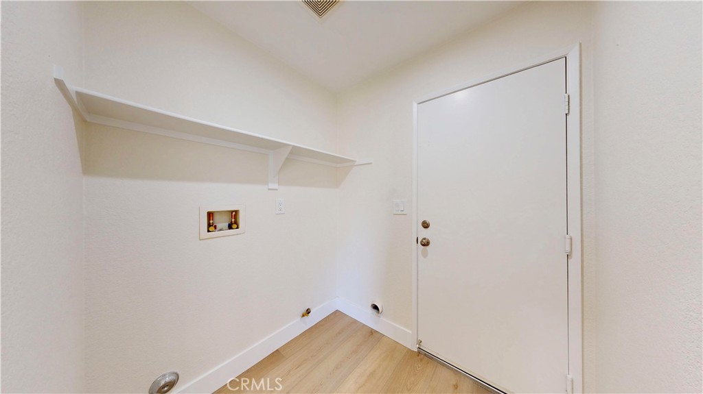 11850 Star Street Property Photo 21