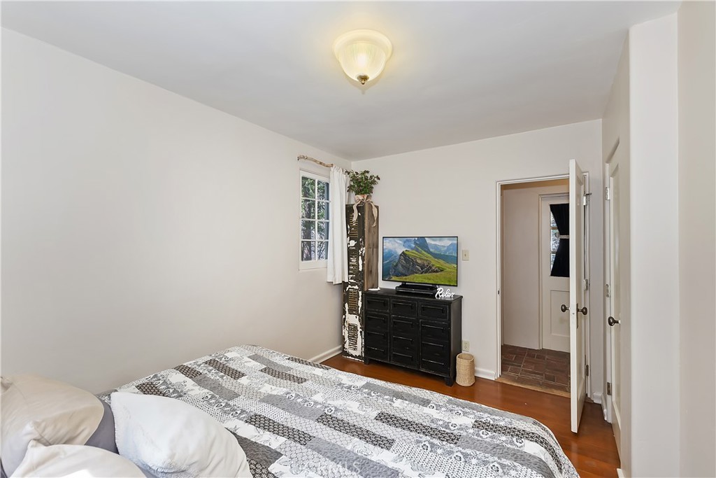 190 Cedar Circle Property Photo 17
