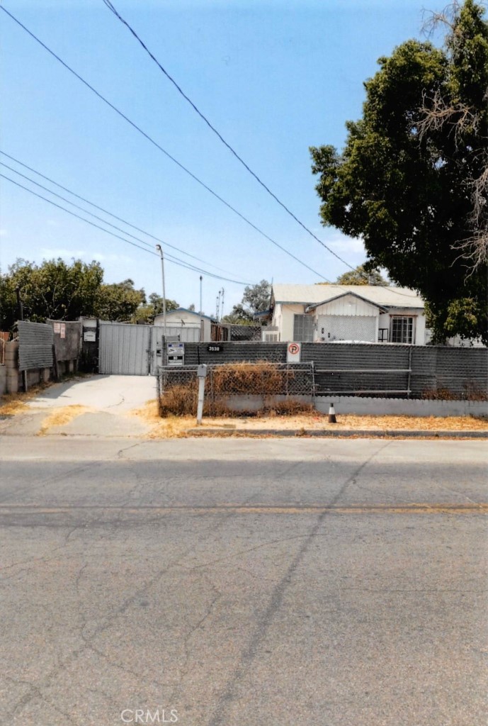 3530 Vermont Street Property Photo 5