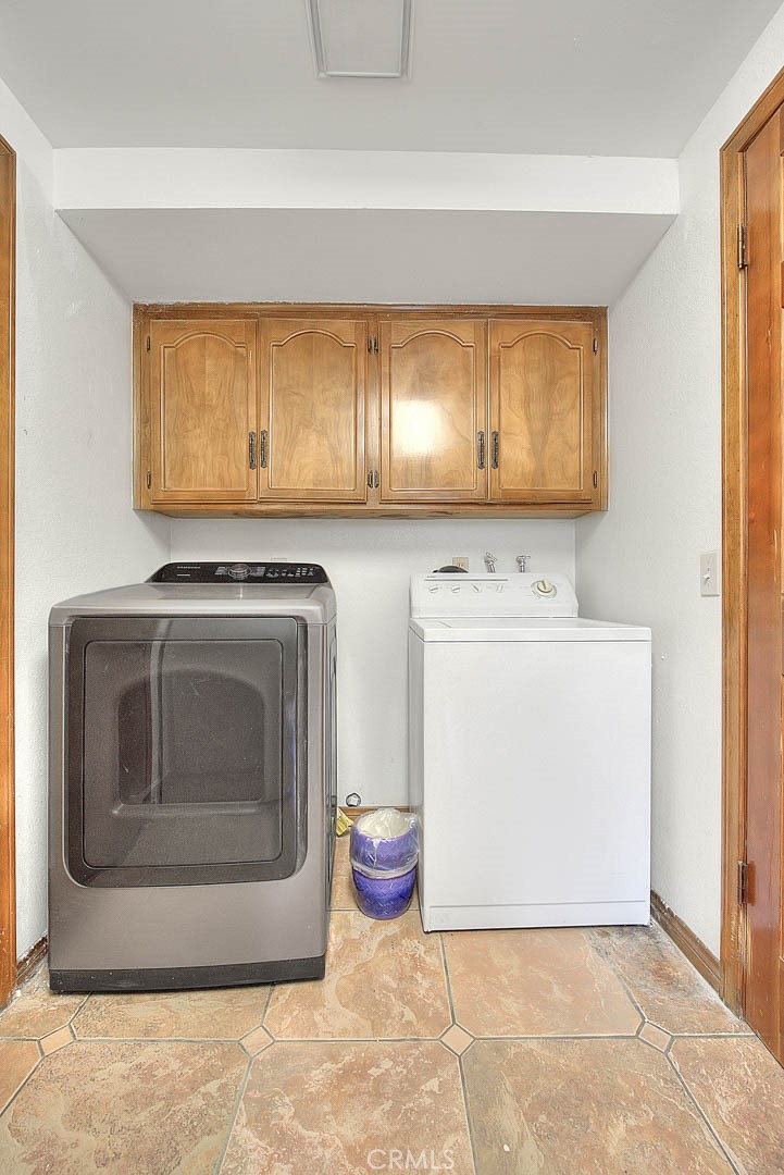 5573 N Stoddard Avenue Property Photo 23