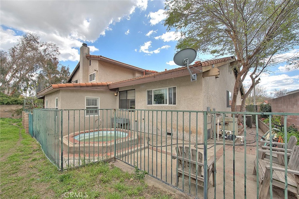 5573 N Stoddard Avenue Property Photo 42