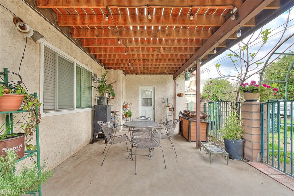 5573 N Stoddard Avenue Property Photo 44