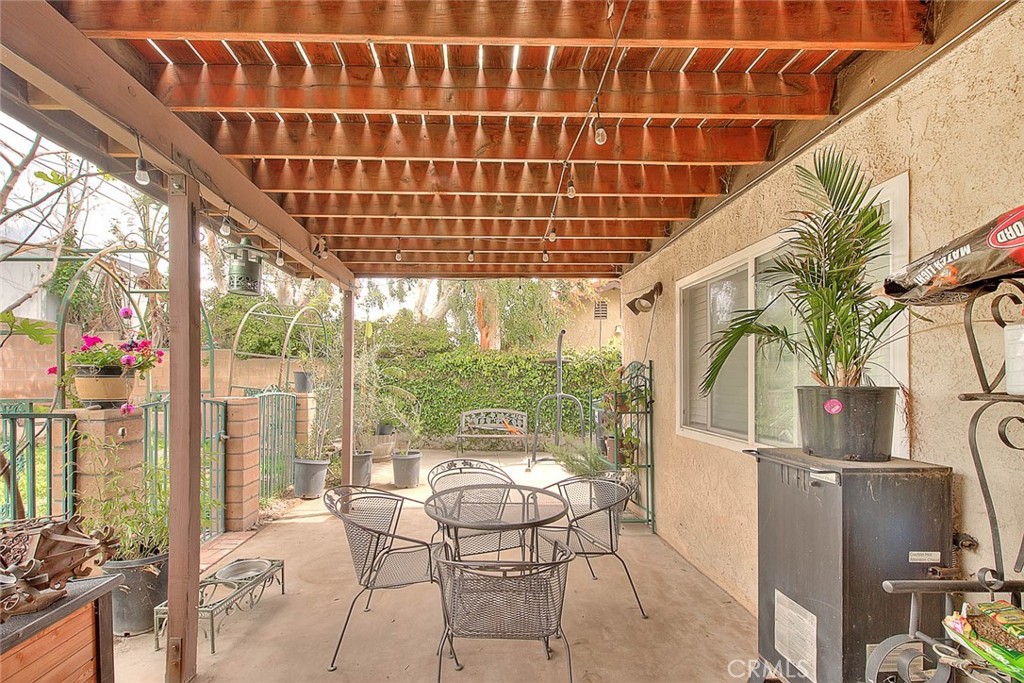 5573 N Stoddard Avenue Property Photo 45