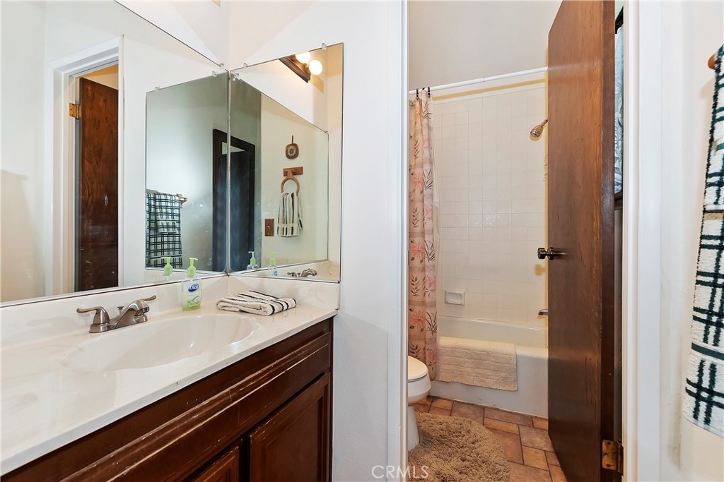 27721 Peninsula Drive #206 Property Photo 18