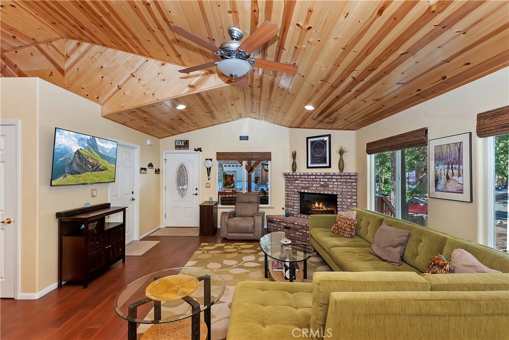 31364 Overhill Drive Property Photo 8