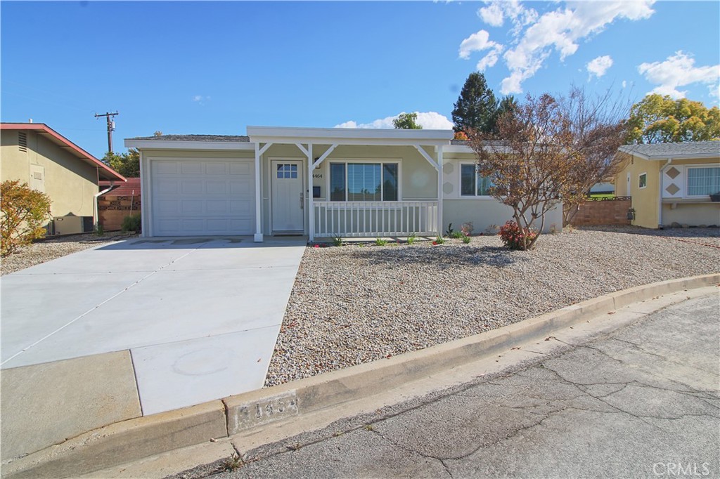 34464 Avena Way Property Photo 1