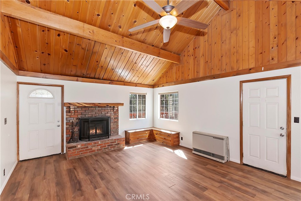 194 Santa Barbara Avenue Property Photo 6