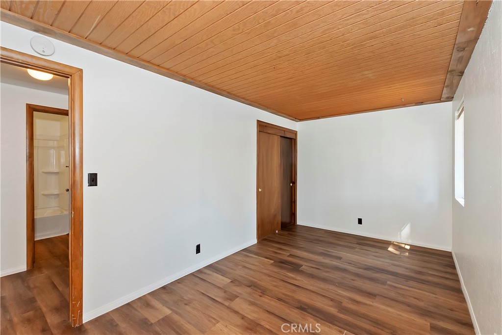 194 Santa Barbara Avenue Property Photo 12