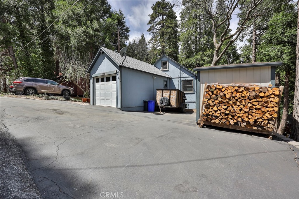 23352 Outlook Lane Property Photo 34