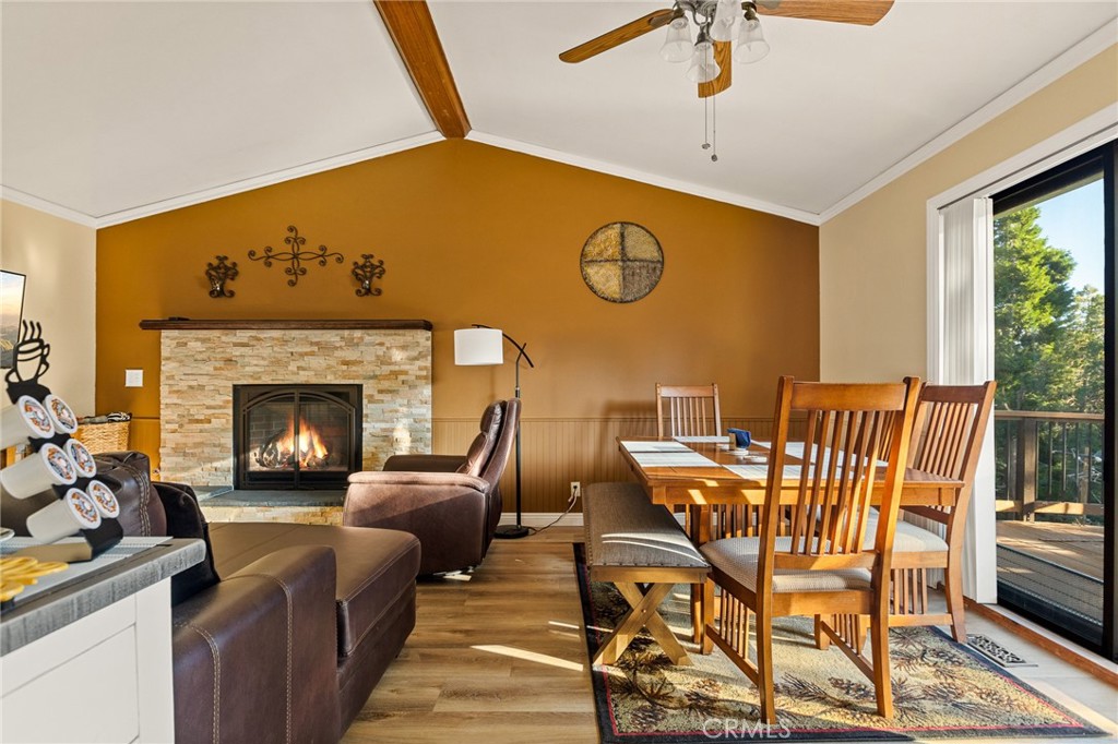 707 Virginia Court Property Photo 3