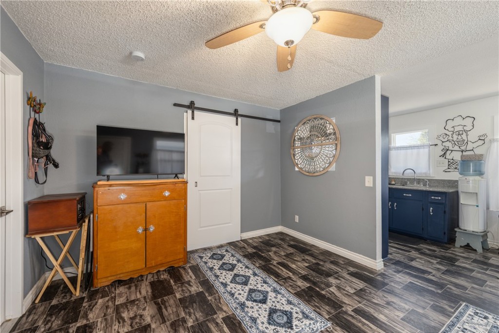 11992 1st Street Property Photo 3