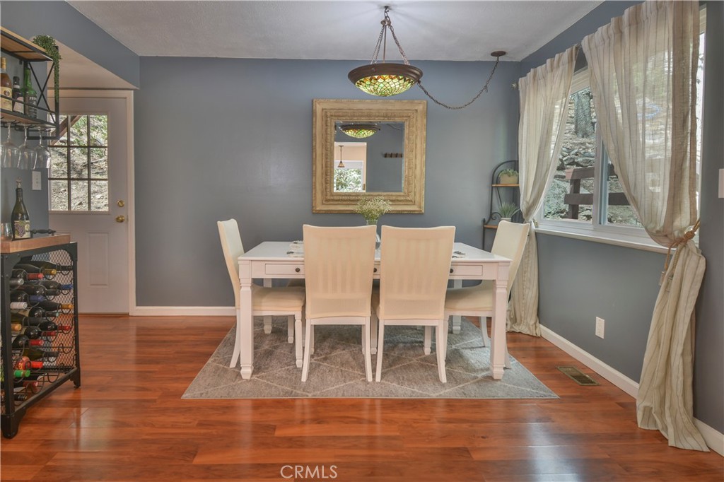 458 Clubhouse Drive Property Photo 8