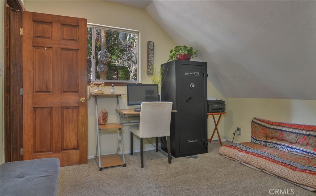 458 Clubhouse Drive Property Photo 18