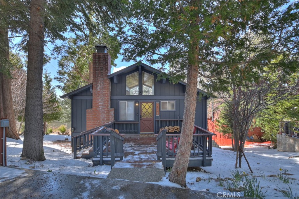 31425 Circle View Drive Property Photo 2