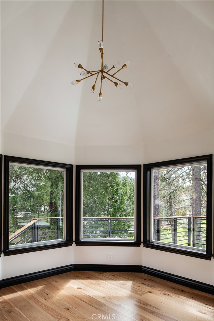 729 Brentwood Drive Property Photo 11
