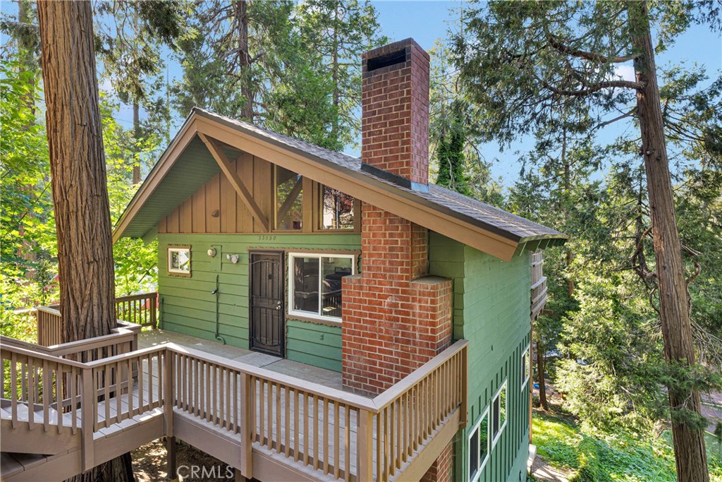 23550 Lake Drive Property Photo 1