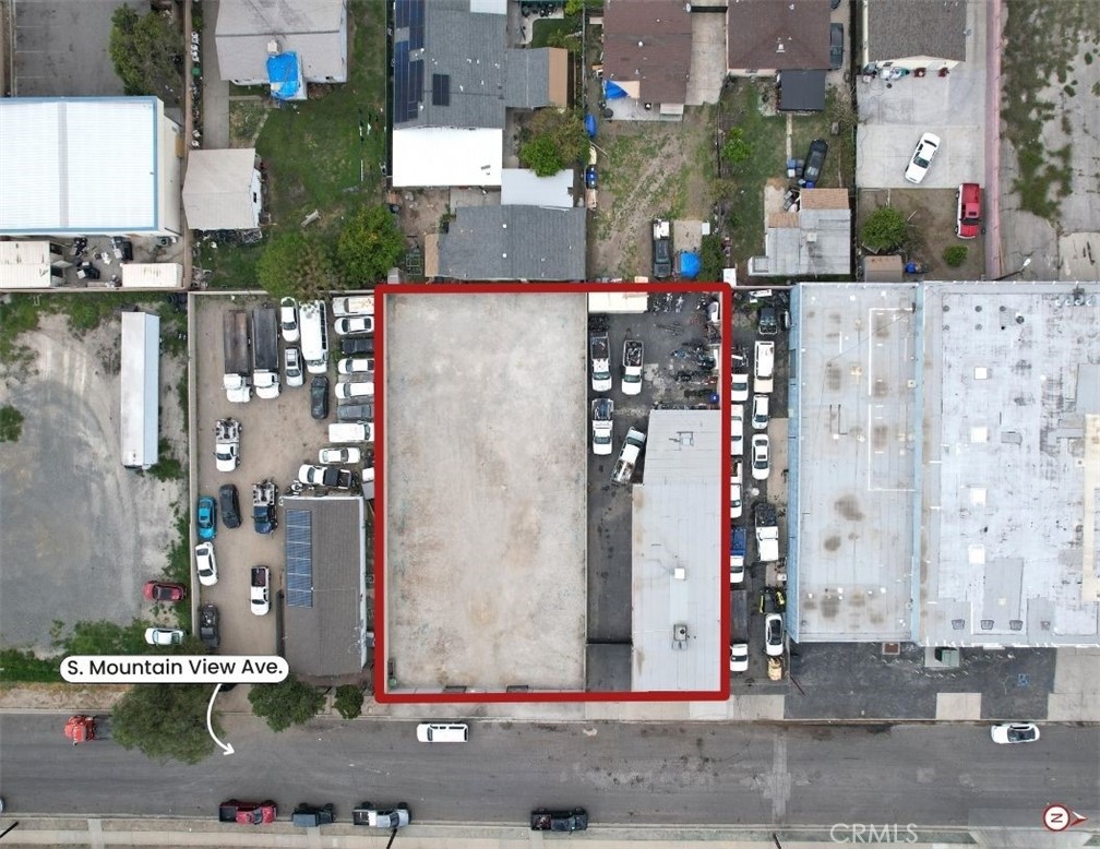 358 S Mountain View Avenue Property Photo 2
