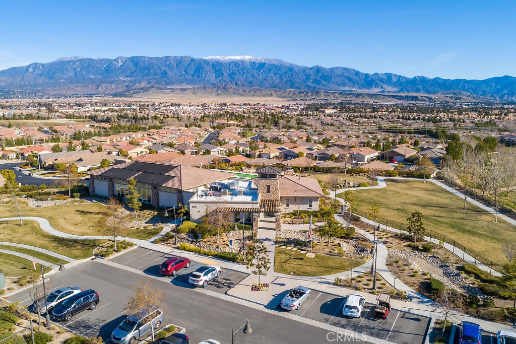 460 Whitney Peak Property Photo 47