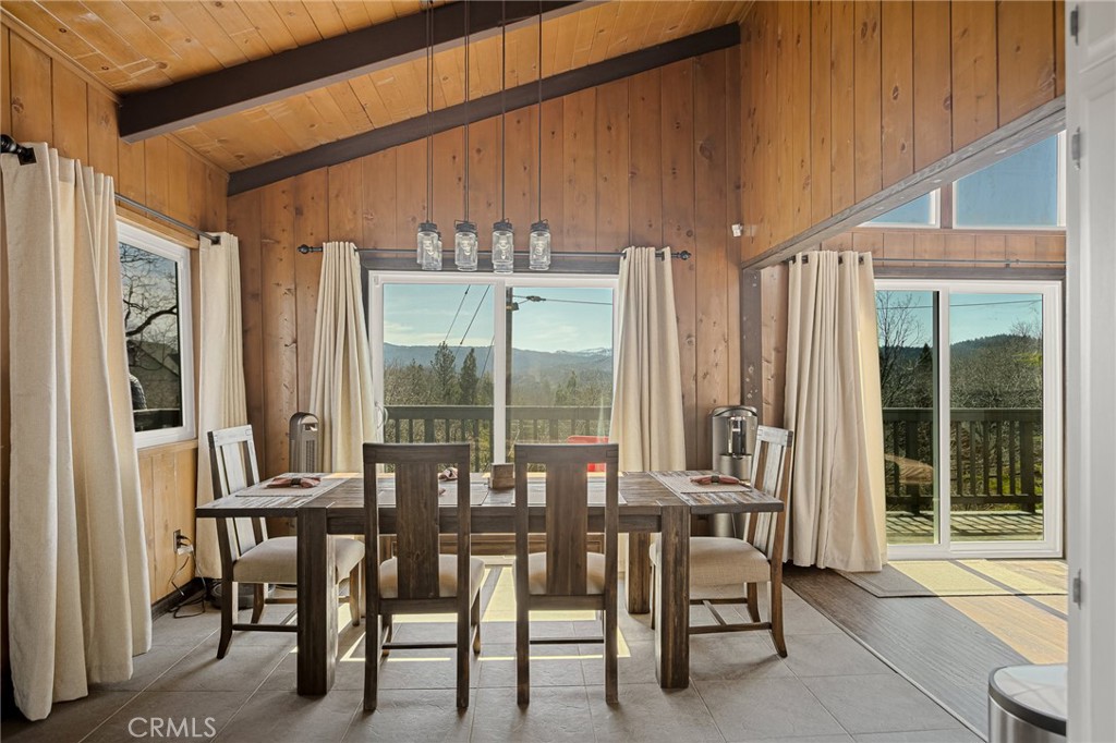 27994 W Shore Road Property Photo 2