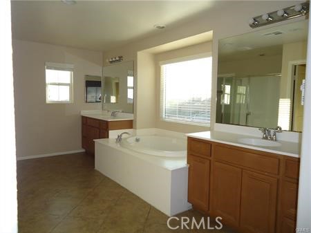 6370 Ashton Court Property Photo 19