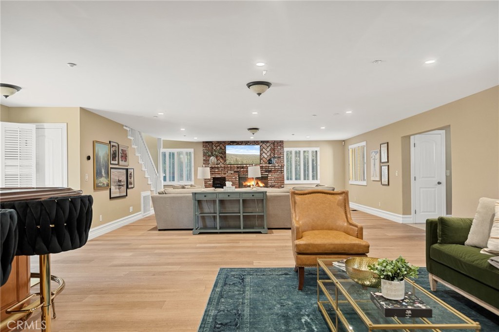 28525 Sycamore Drive Property Photo 12