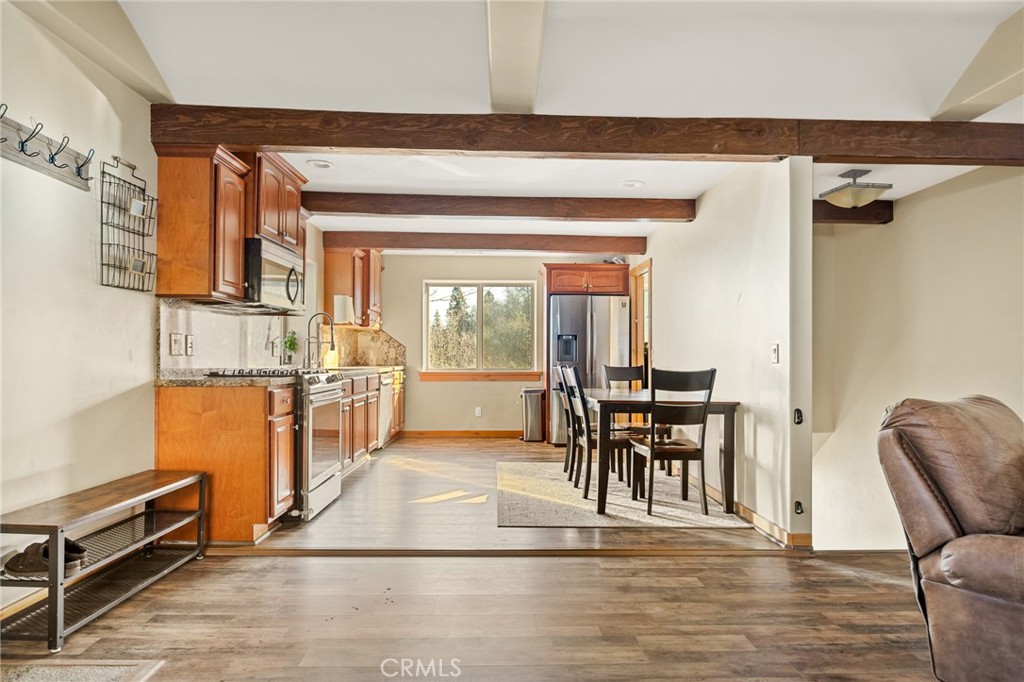29230 Lake View Drive Property Photo 6