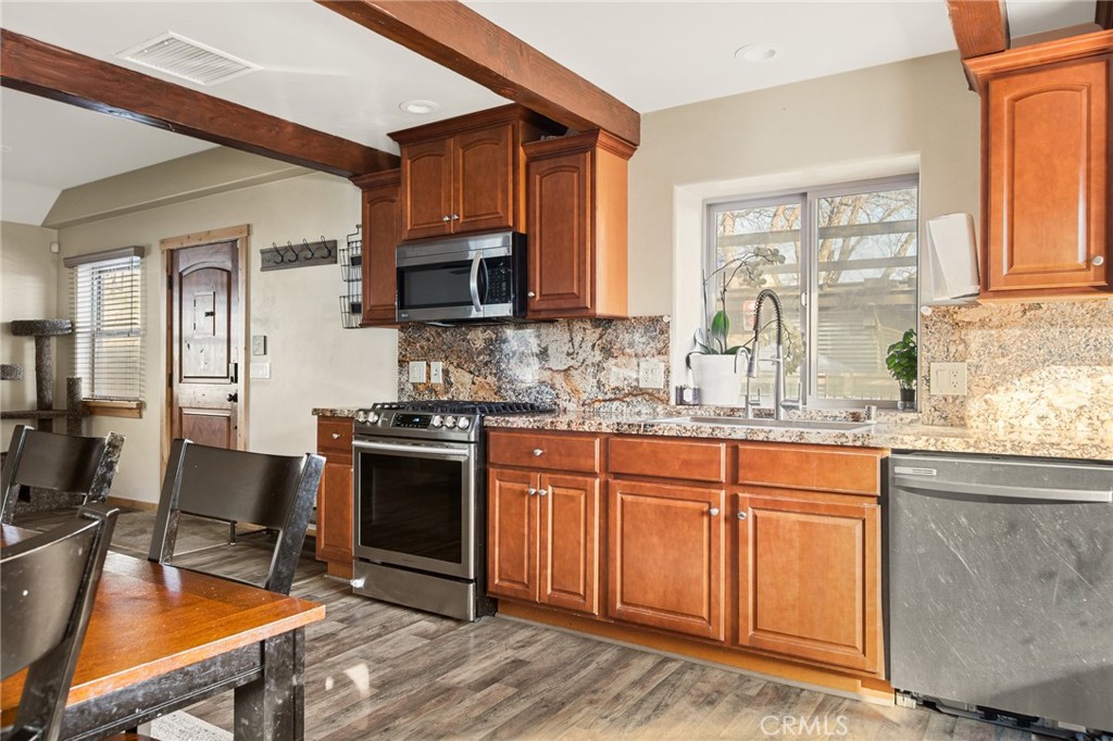 29230 Lake View Drive Property Photo 9