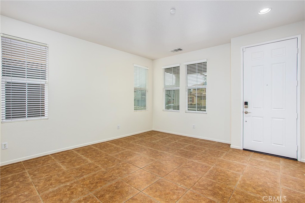 11010 Coody Court Property Photo 6