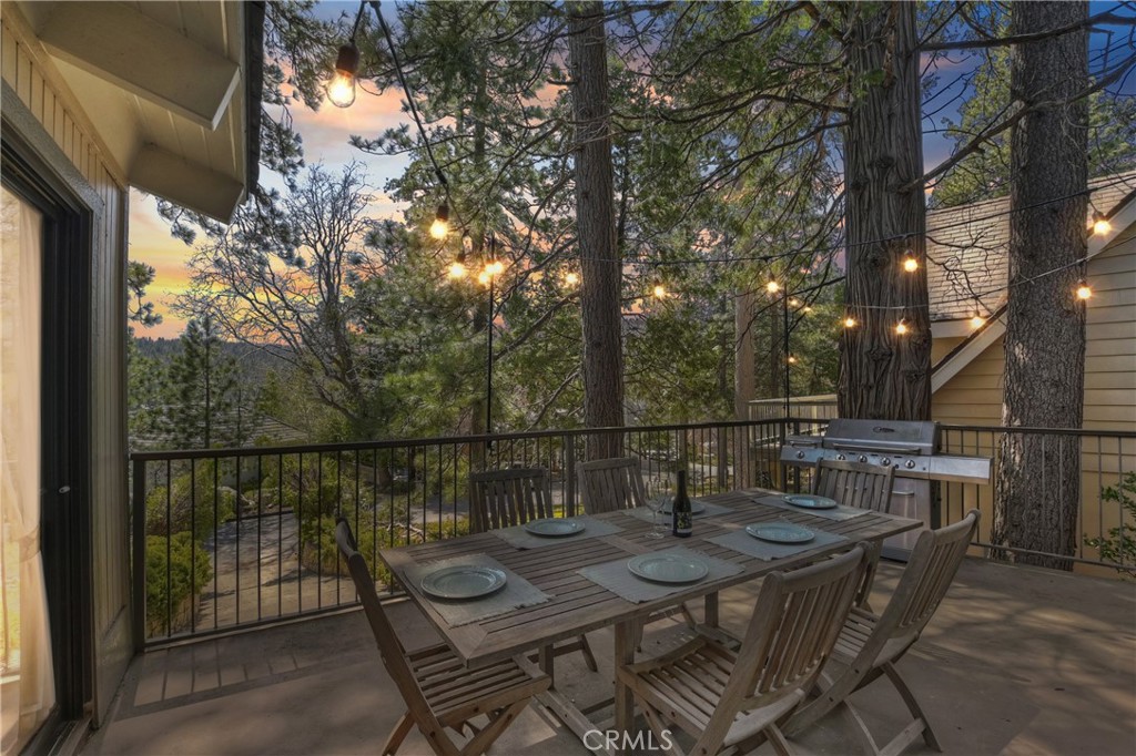 28018 Peninsula Property Photo 2