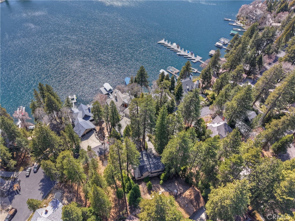 28018 Peninsula Property Photo 3