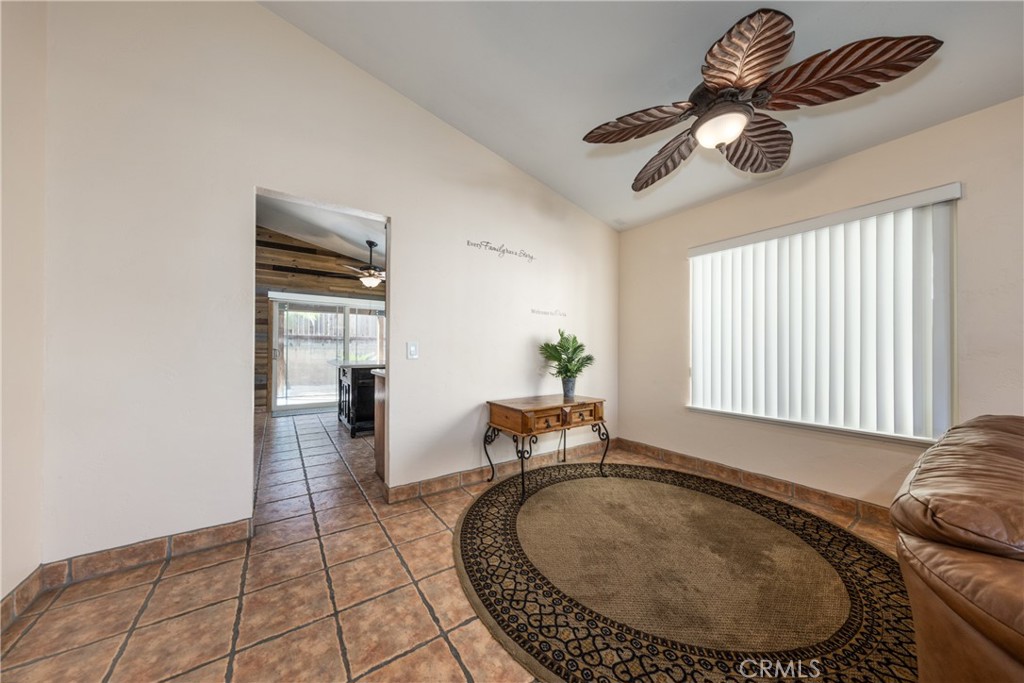 26301 Cardigan Place Property Photo 11