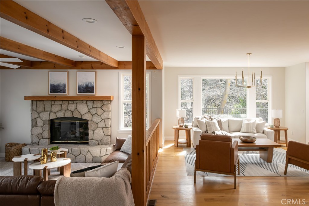 27539 Meadow Cove Court Property Photo 4