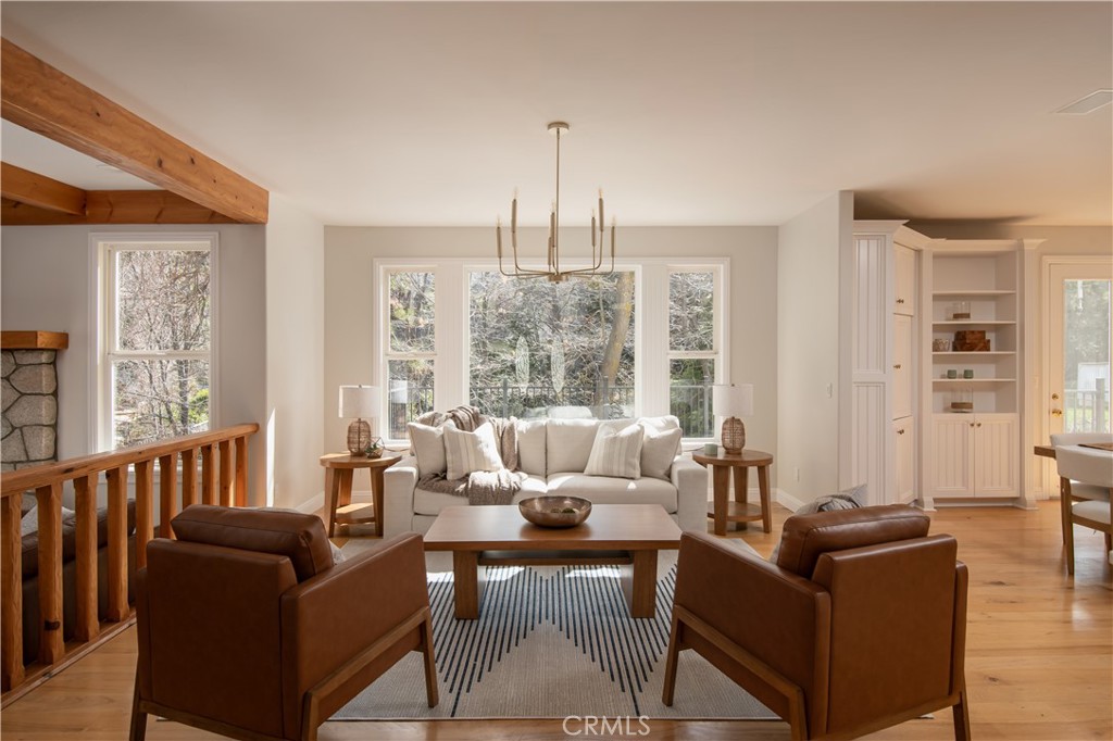 27539 Meadow Cove Court Property Photo 5