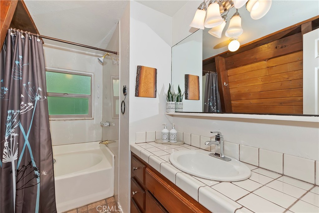 317 W Aeroplane Boulevard Property Photo 27