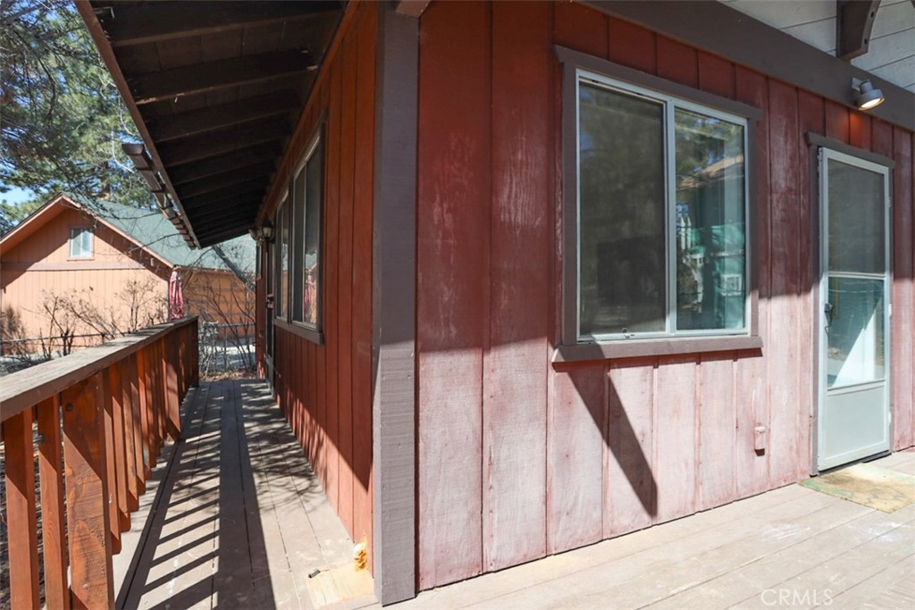 1019 Feather Mountain Drive Property Photo 12