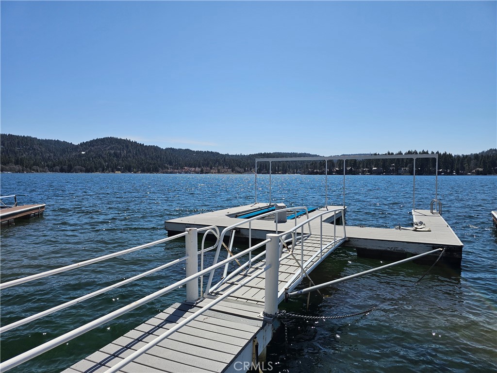 295 Dock N 295 B Property Photo 2