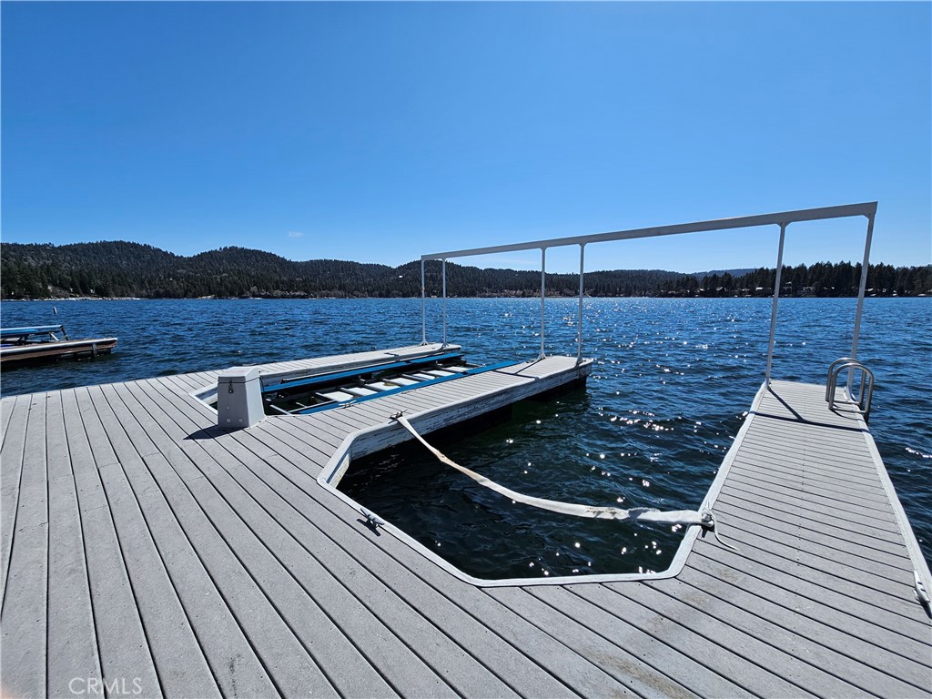 295 Dock N 295 B Property Photo 5