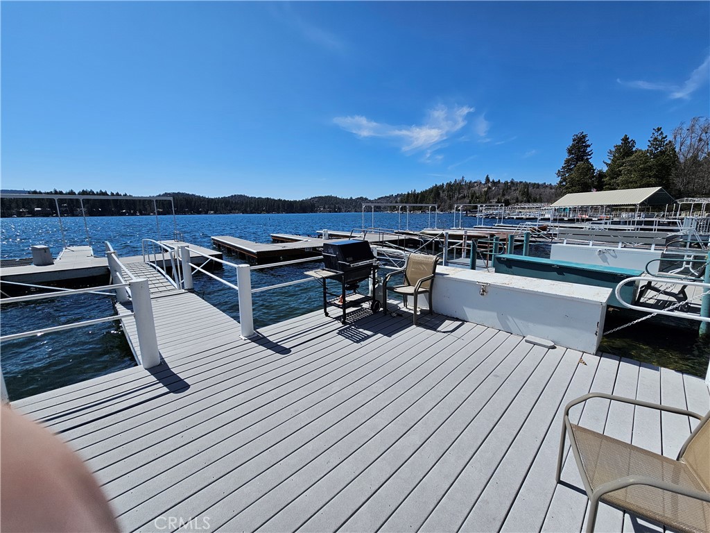 295 Dock N 295 B Property Photo 14