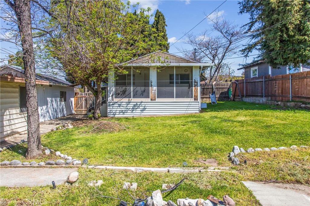 35155 Avenue C Property Photo 30