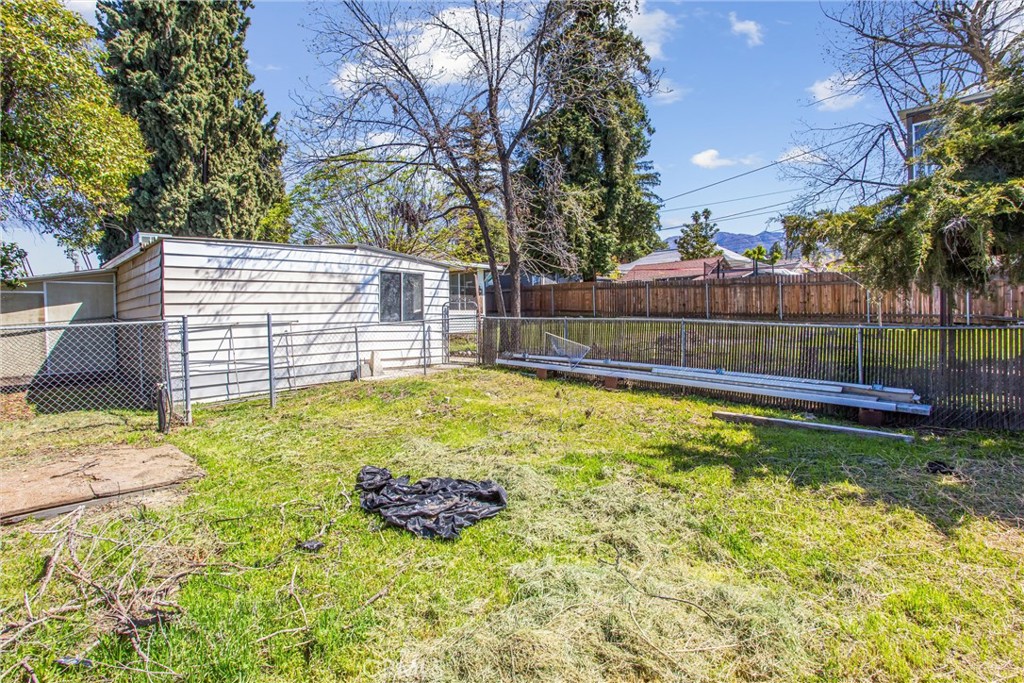 35155 Avenue C Property Photo 37