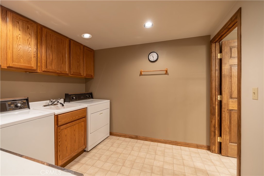 599 Cove Drive Property Photo 31