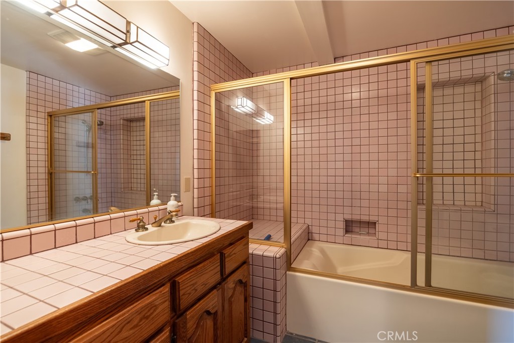 599 Cove Drive Property Photo 37