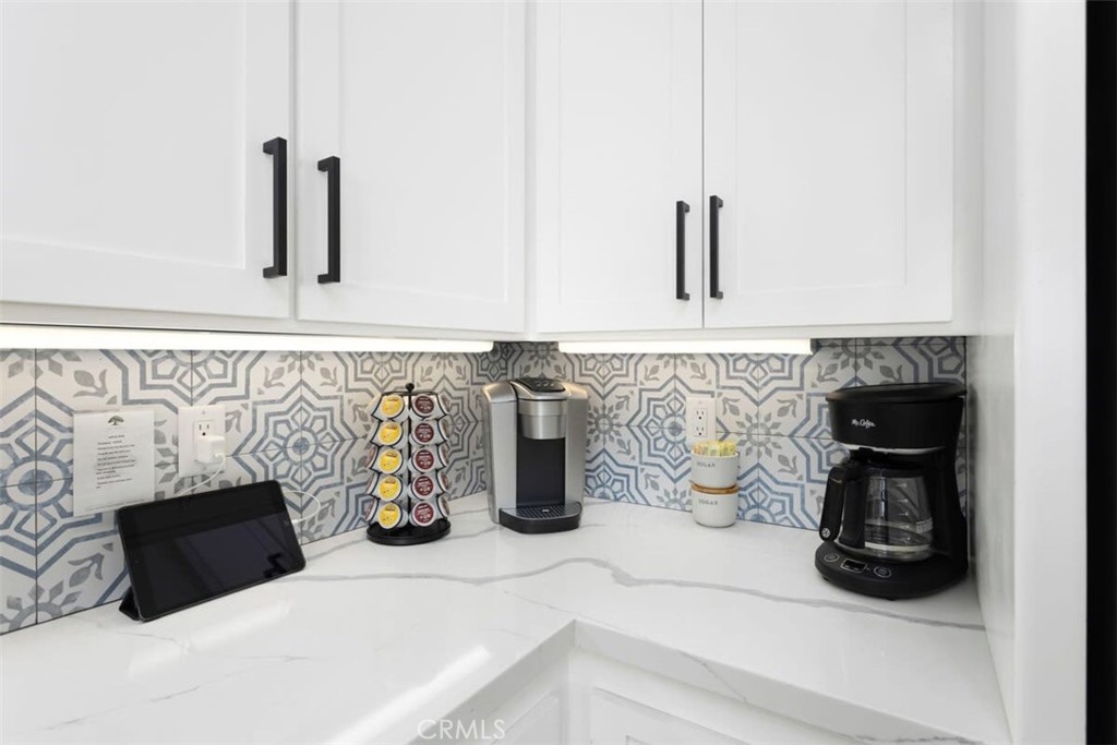 27613 Alpen Drive Property Photo 10